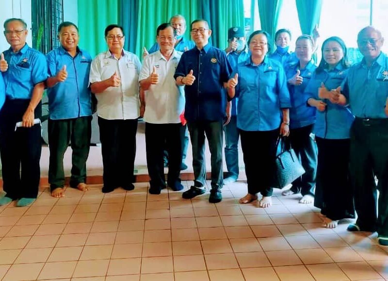 Dr Max dapat lampu hijau daripada Star kekalkan KM