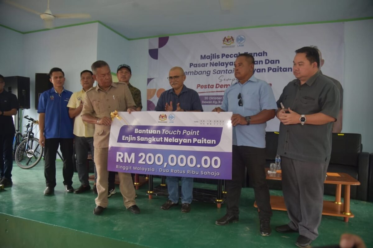 Pasar nelayan Paitan peluang dapat untung