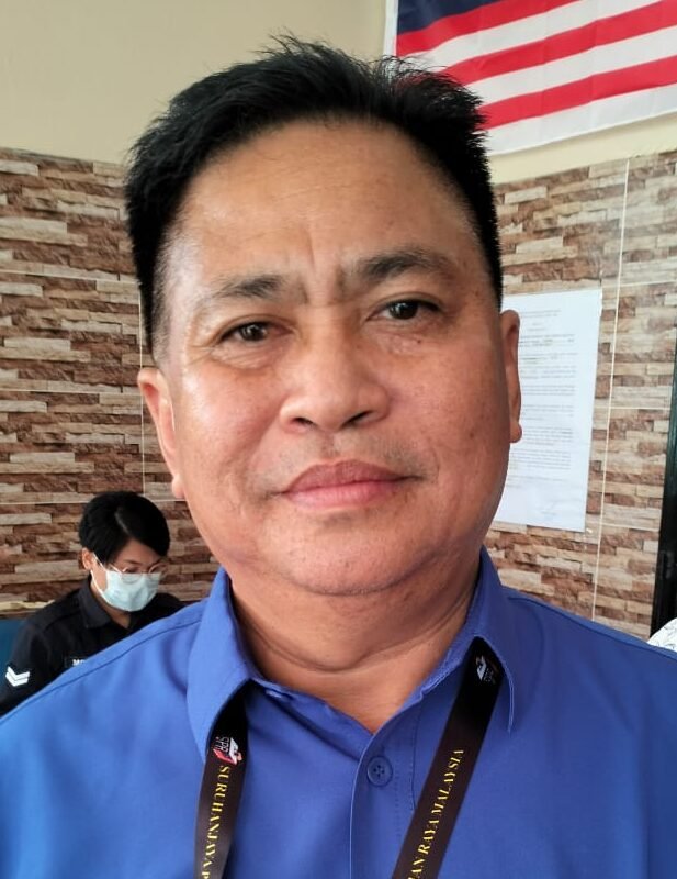 Bung Mokhtar persoal kemajuan yang dibawa Dr Ronald di Beluran